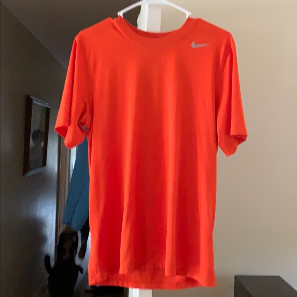 Nike Dri-fit T-shirt